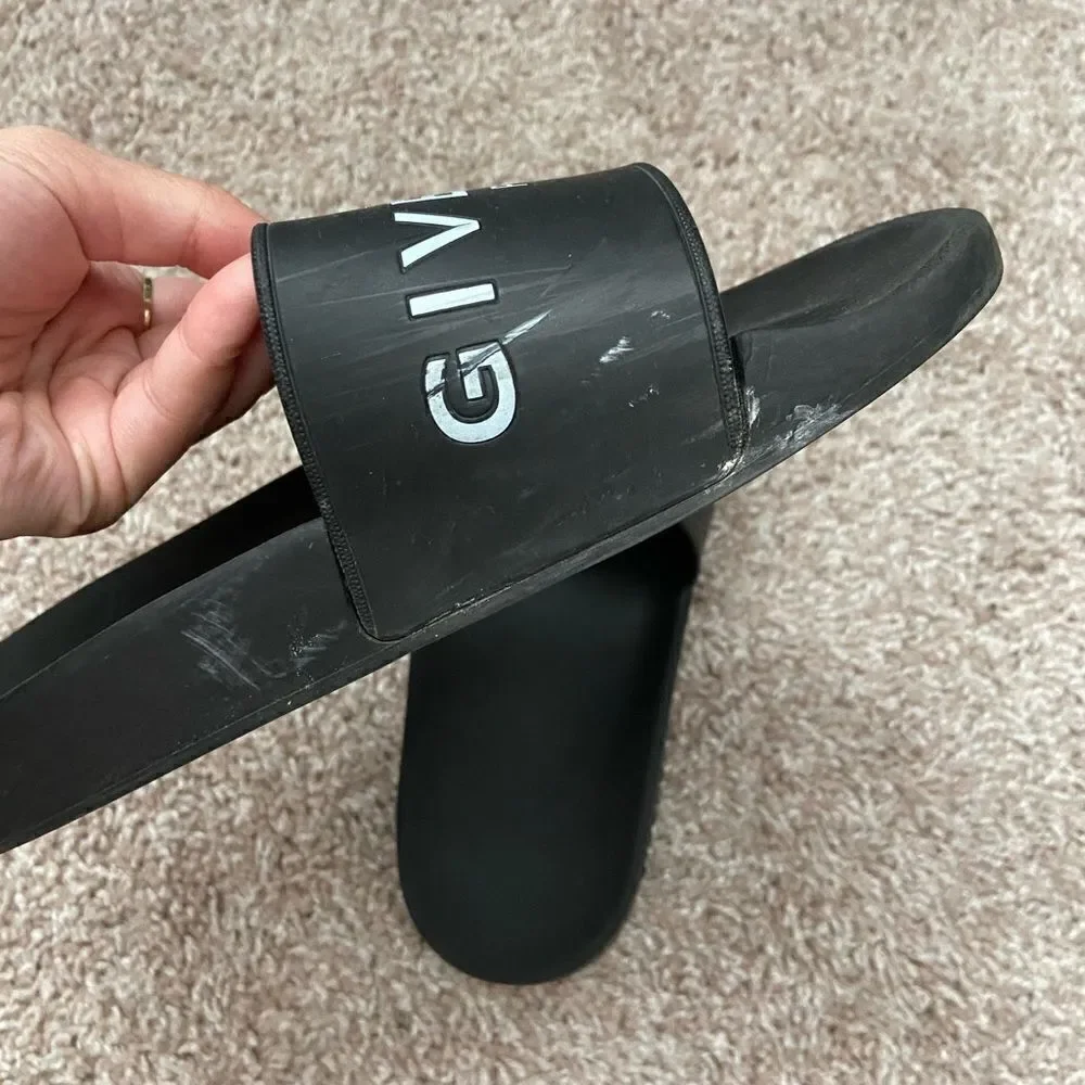 Men’s Givenchy Black Logo Slides